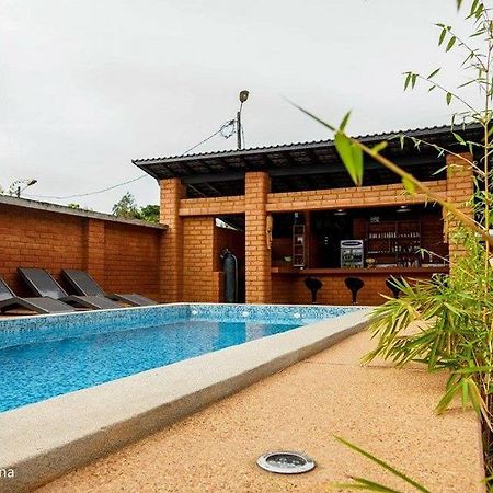 Assinie Lodge Ngoại thất bức ảnh